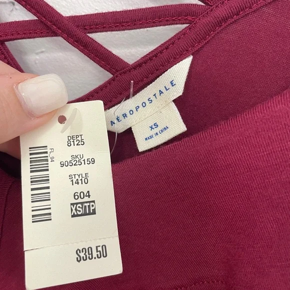 Aeropostale Solid Ruffled Cold-Shoulder Romper - Picture 7 of 8